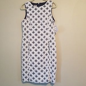 Anne Klein sleeveless camellia dress